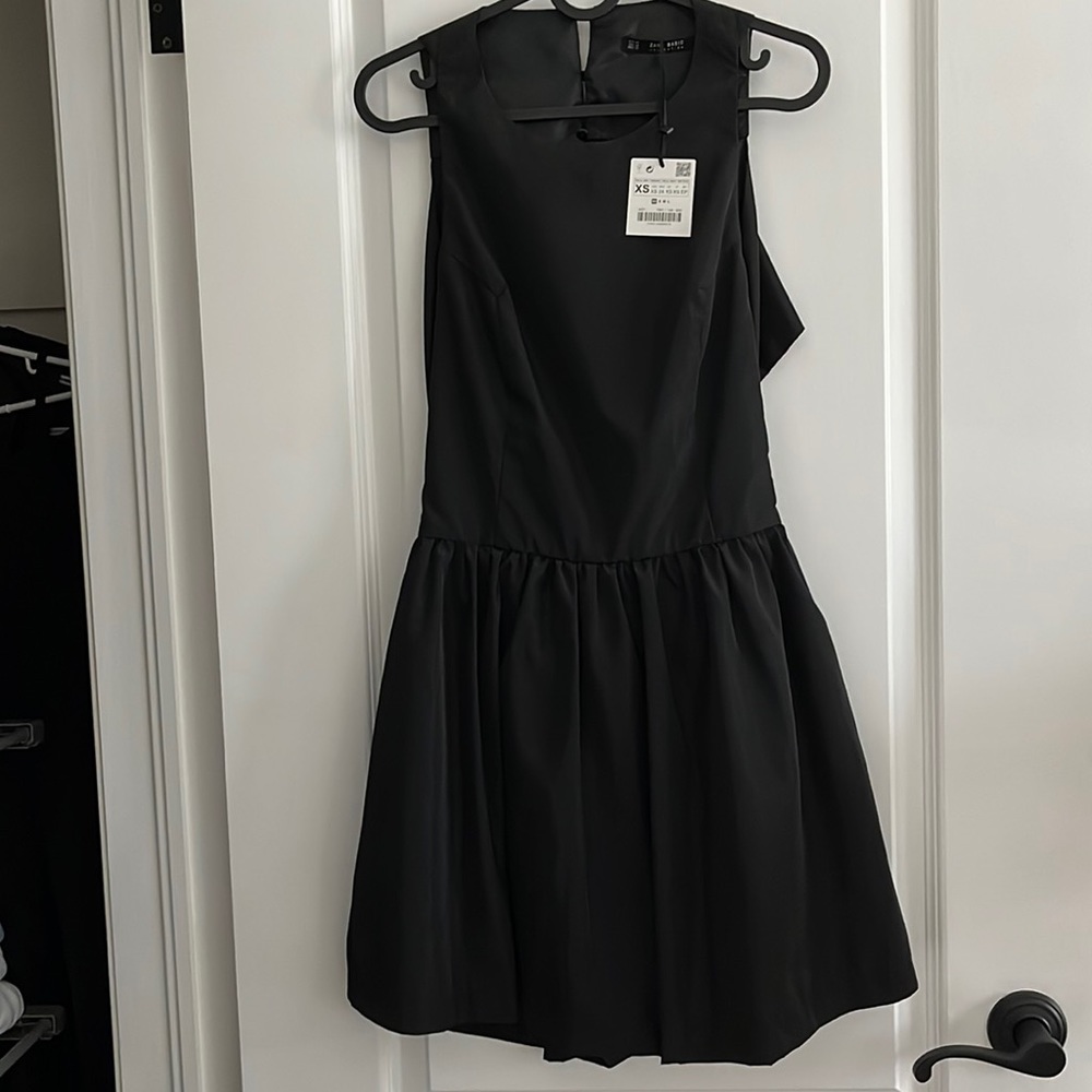 Zara Basic Black dress with open back